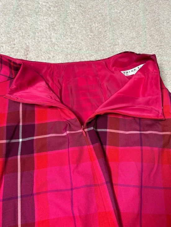 NWT Trina Turk Hot Pink Purple Plaid Asymmetrical Skirt Office Clueless Size 8 - Picture 7 of 11
